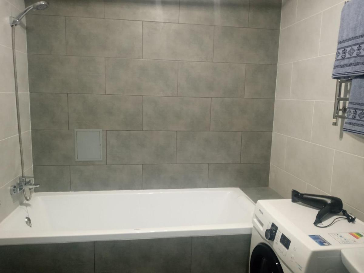 Apartment Edelweiss Uzjhorod Eksteriør bilde