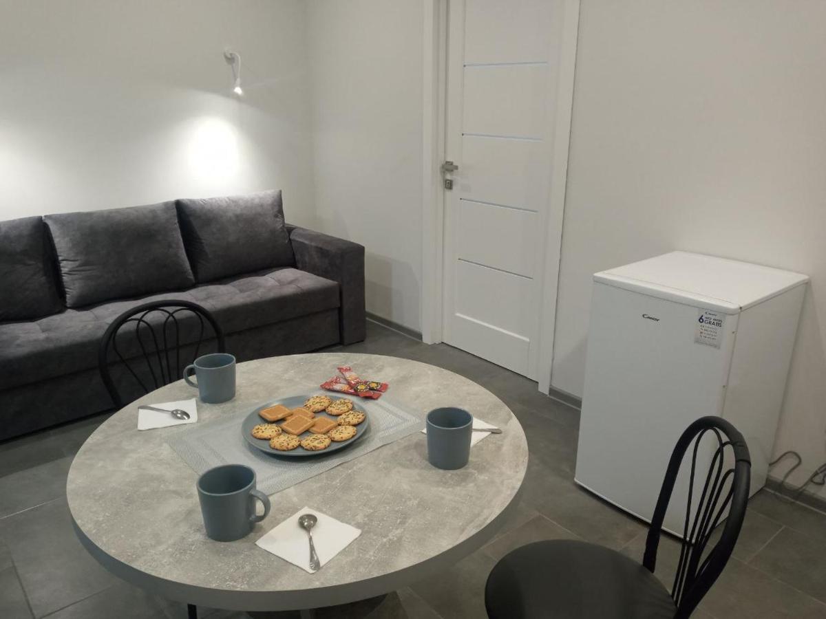 Apartment Edelweiss Uzjhorod Eksteriør bilde